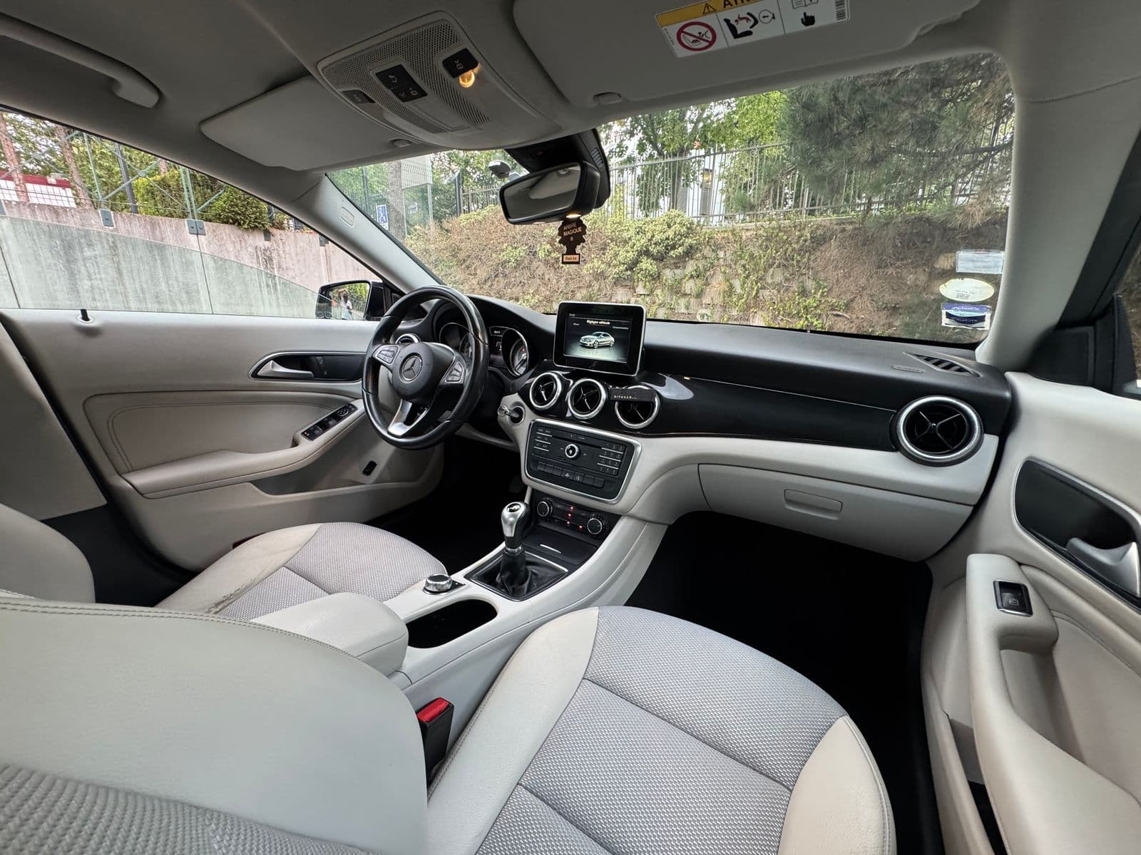 Mercedes Classe CLA 180d Sensation Noir
