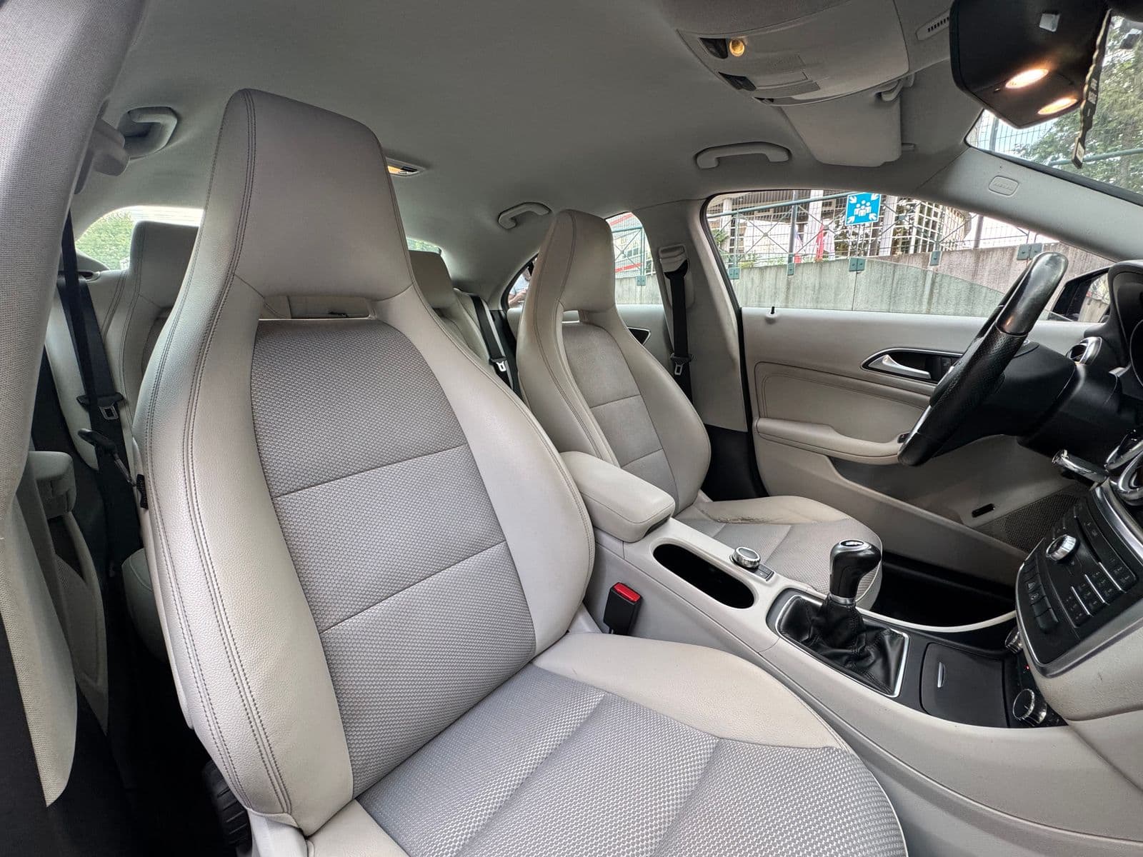 Mercedes Classe CLA 180d Sensation Noir