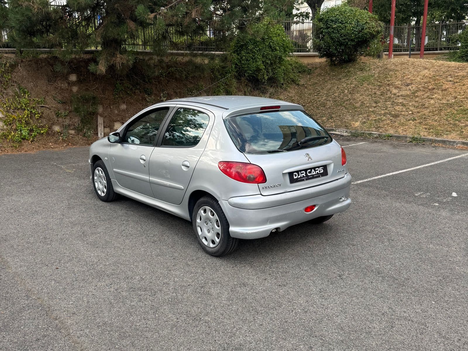 Peugeot 206 1.4 HDi 70 ch Génération Gris