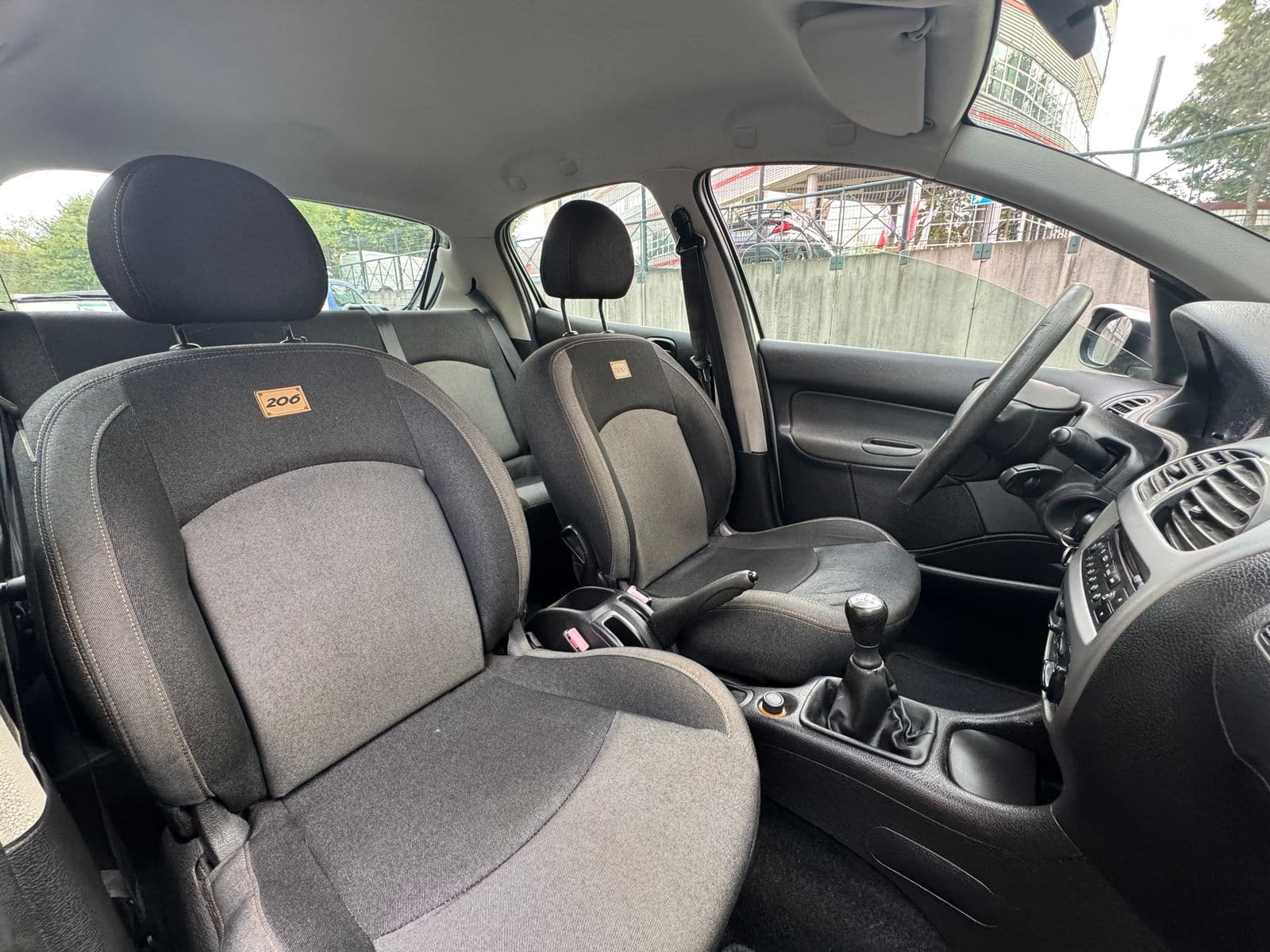 Peugeot 206 1.4 HDi 70 ch Génération Gris