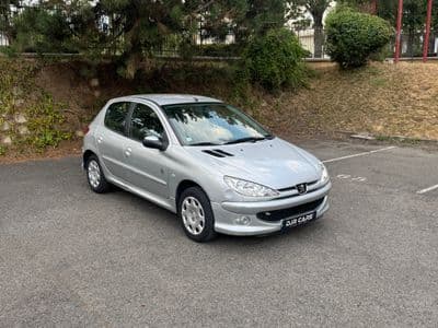 Peugeot 206 1.4 HDi 70 ch Génération Gris