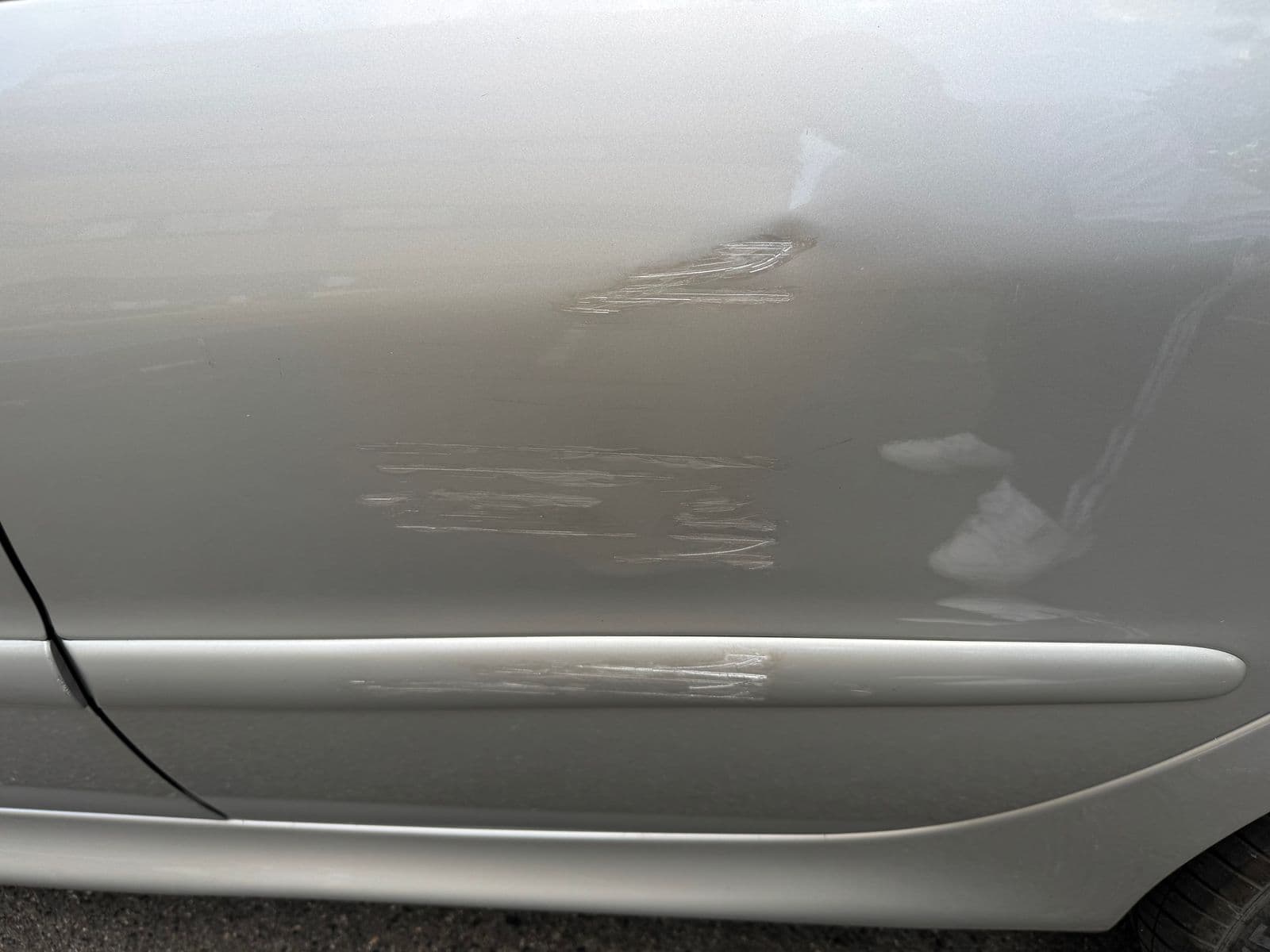 Peugeot 206 1.4 HDi 70 ch Génération Gris