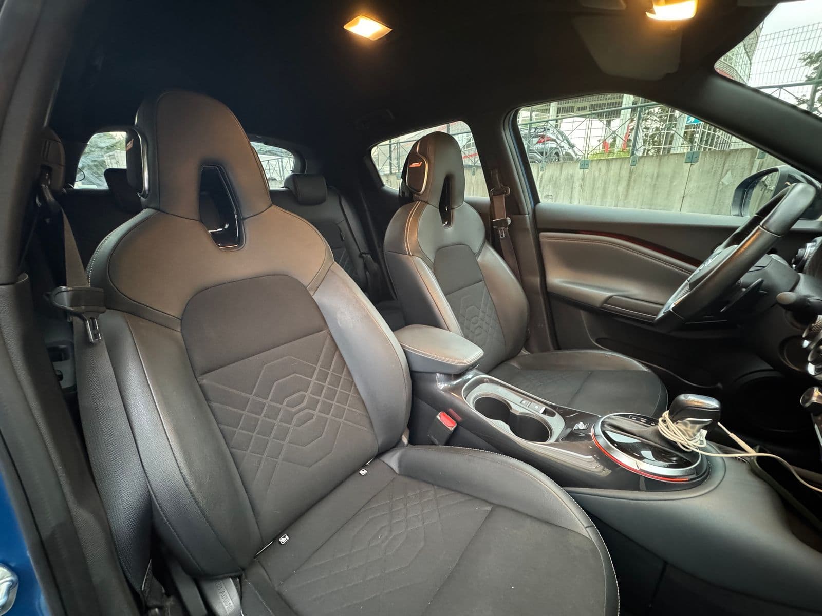 Nissan Juke 1.0 DIG-T 114 ch DCT7 Tekna Bleu