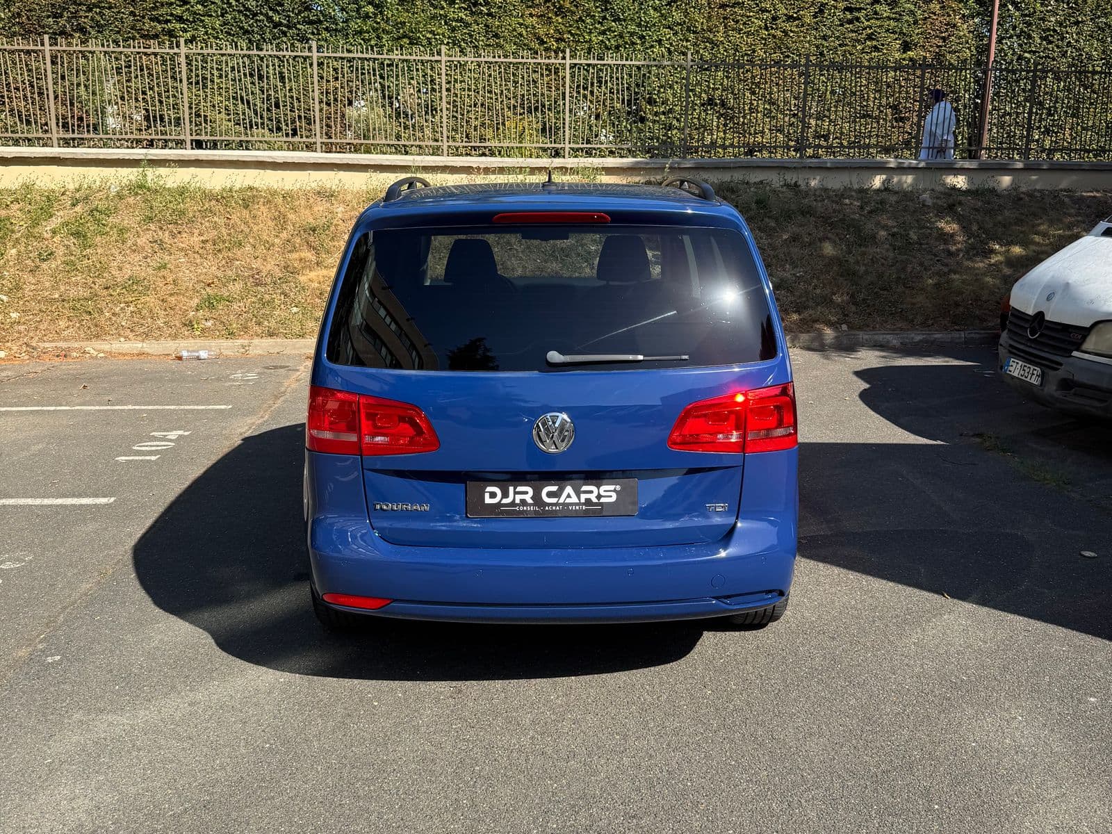 Volkswagen Touran 1.6 TDI 105 ch Confortline Bleu