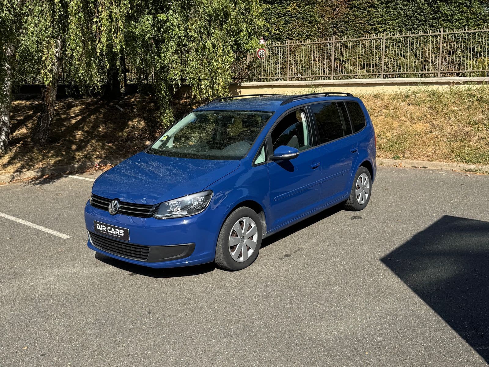 Volkswagen Touran 1.6 TDI 105 ch Confortline Bleu
