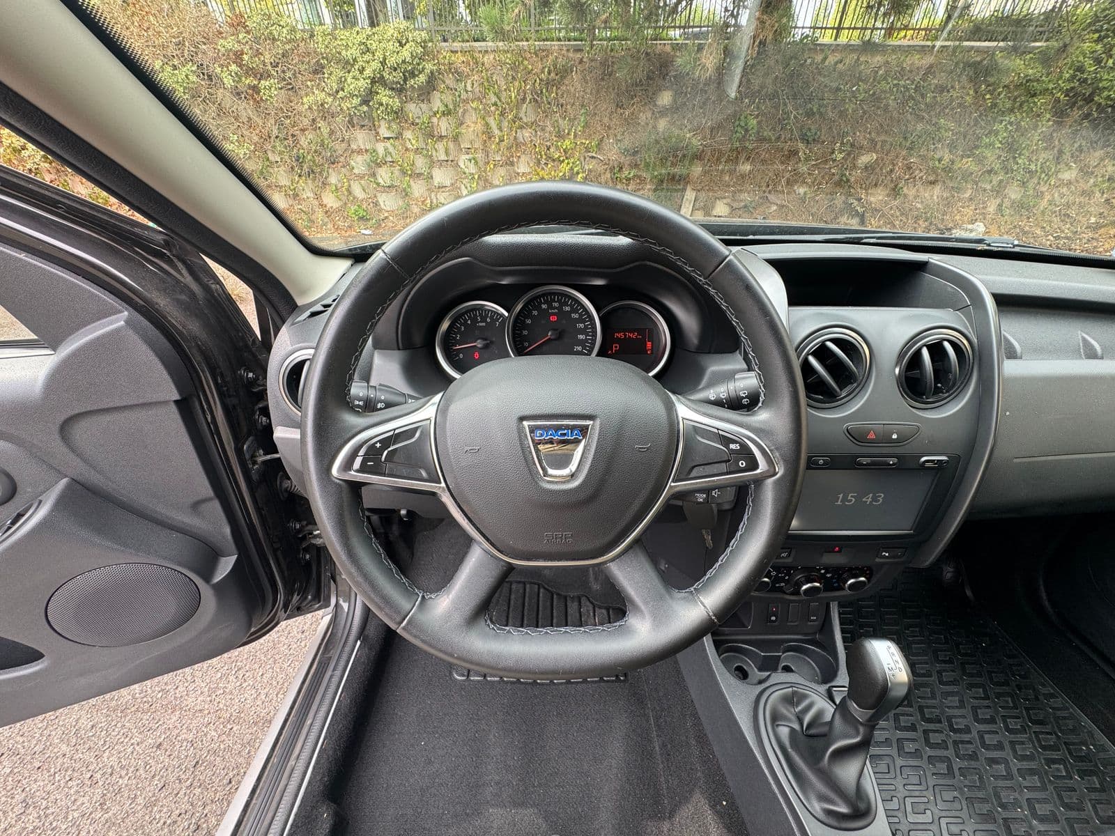 Dacia Duster 1.5 dCi 110 ch EDC 4x2 Prestige Noir