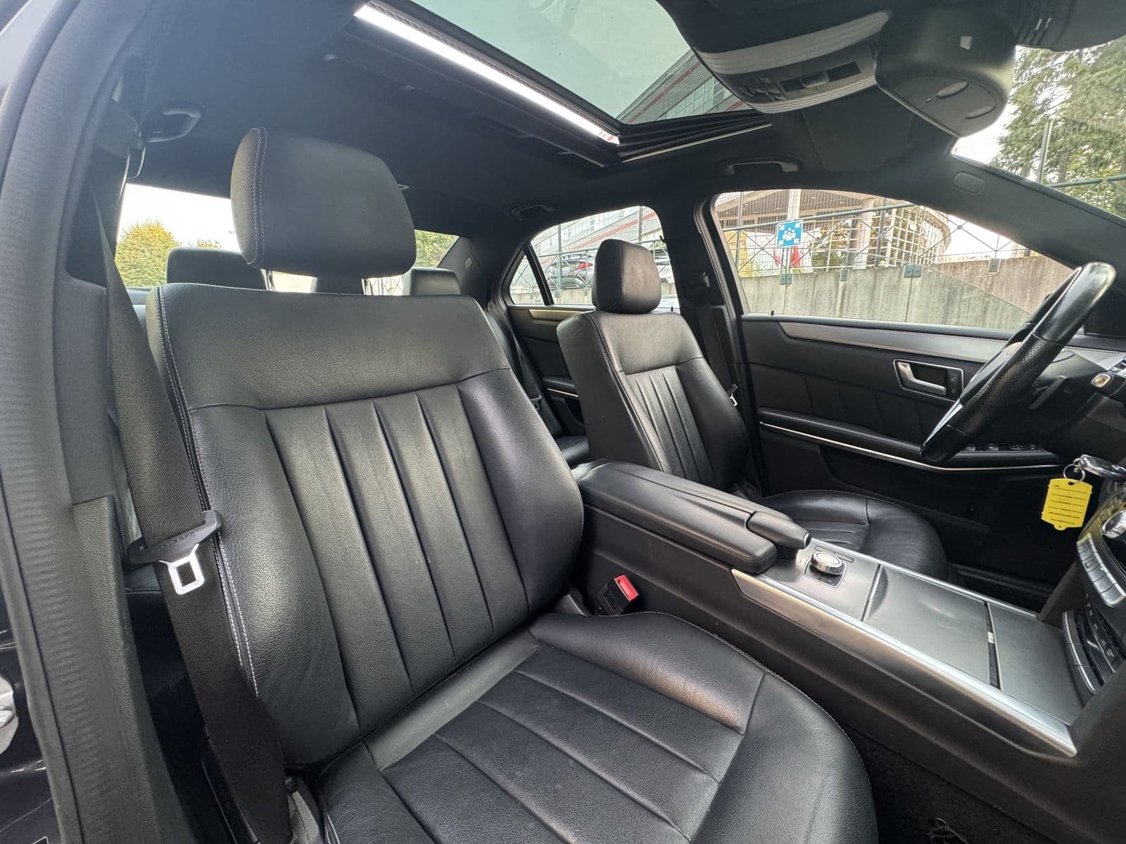 Mercedes Classe E 200 BlueTEC 136 ch Business Executive Gris