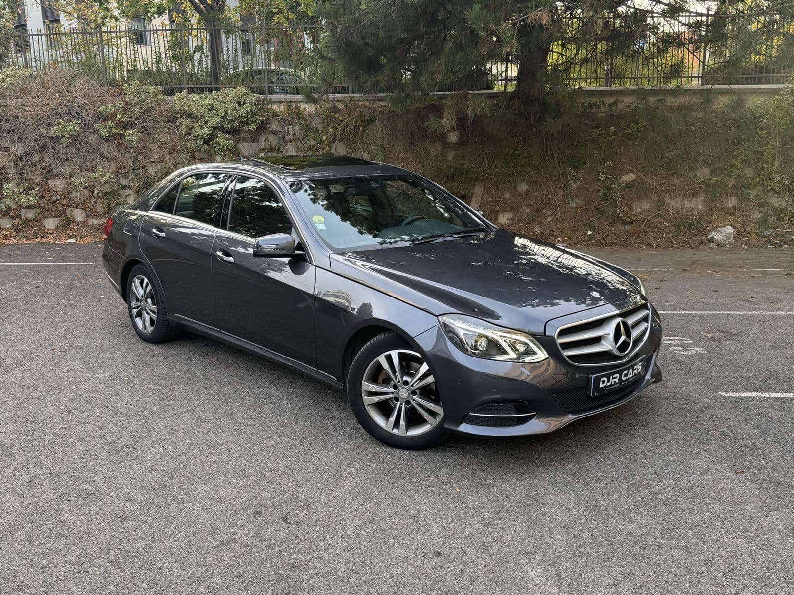 Mercedes Classe E 200 BlueTEC 136 ch Business Executive Gris