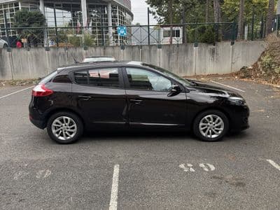 Renault Mégane III 1.5 dCi 110 ch Limited Marron