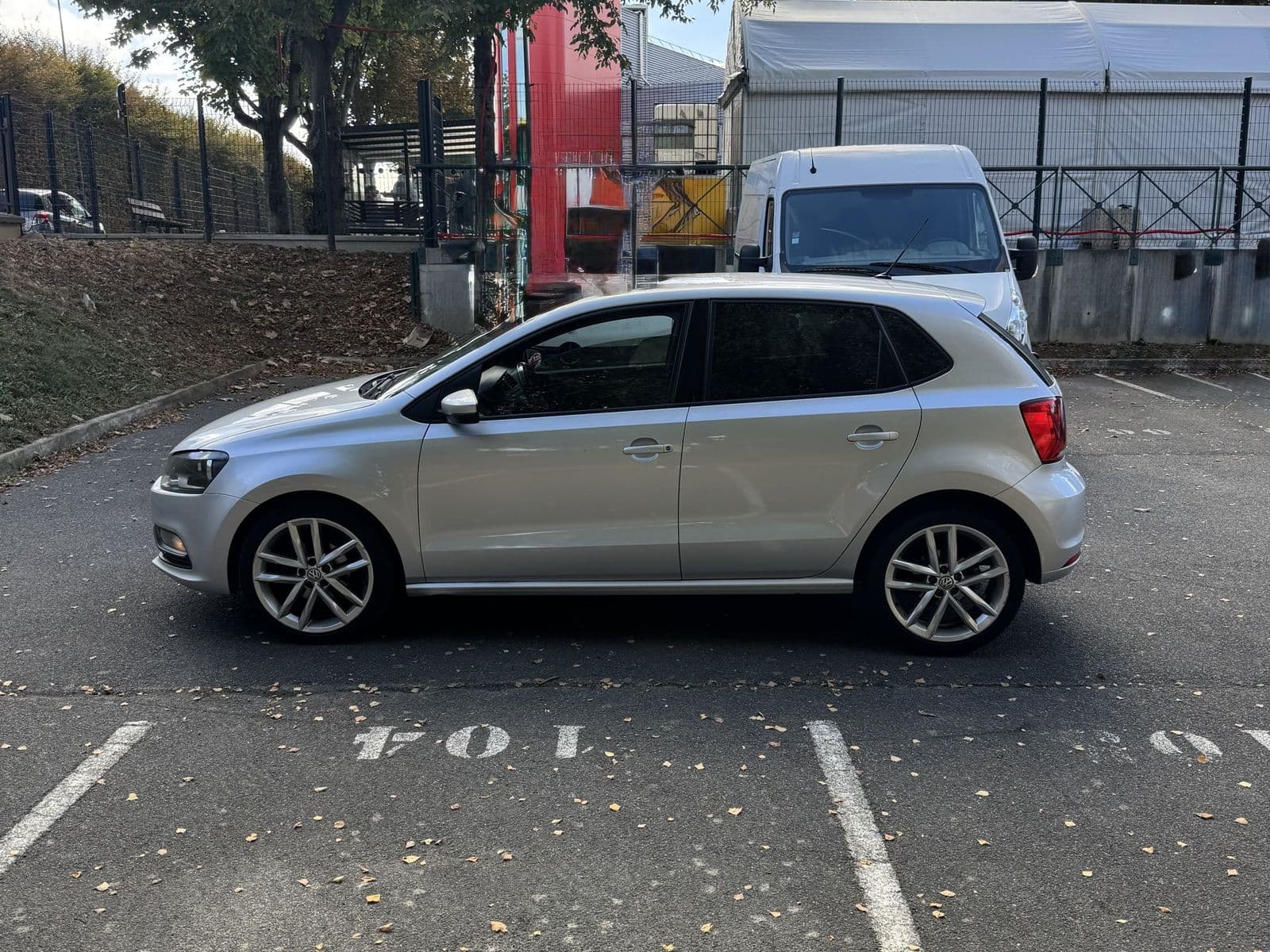 Volkswagen Polo V 1.4 TDI 90 ch Trendline Gris