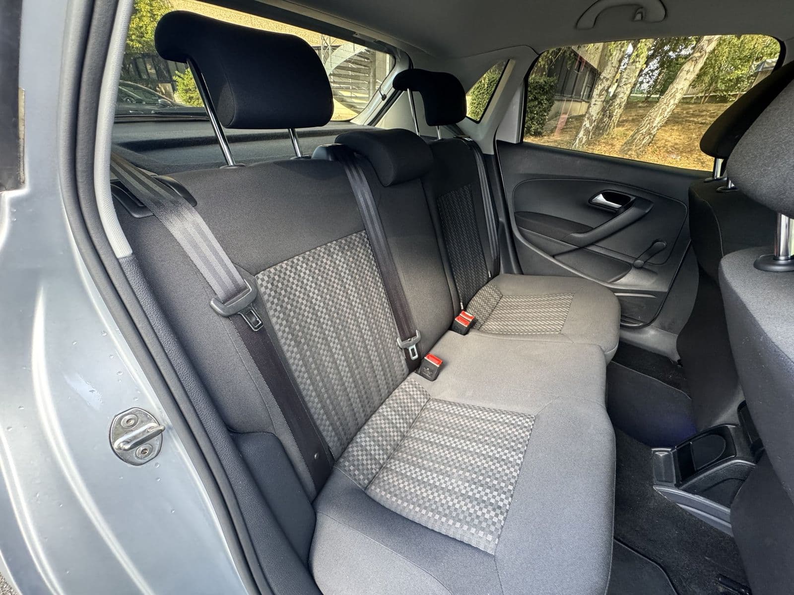 Volkswagen Polo V 1.4 TDI 90 ch Trendline Gris
