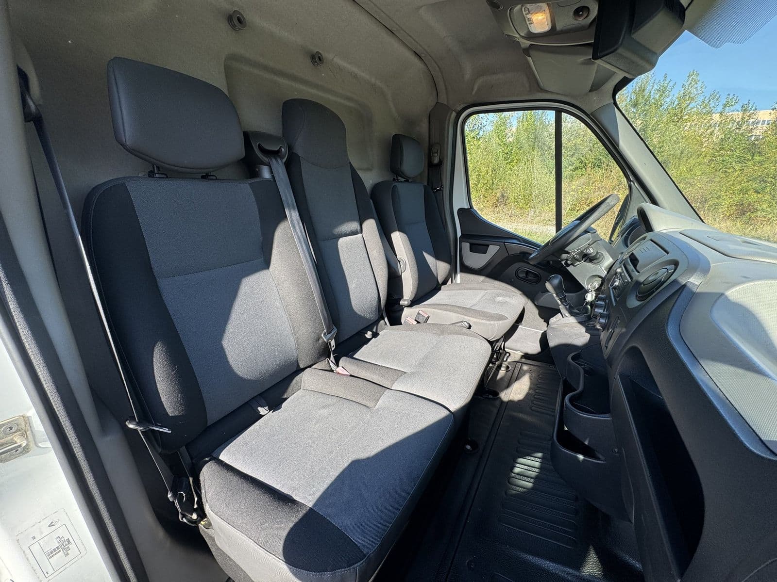 Renault Master Fourgon 2.3 dCi 125 ch L2H2 Grand Confort Blanc