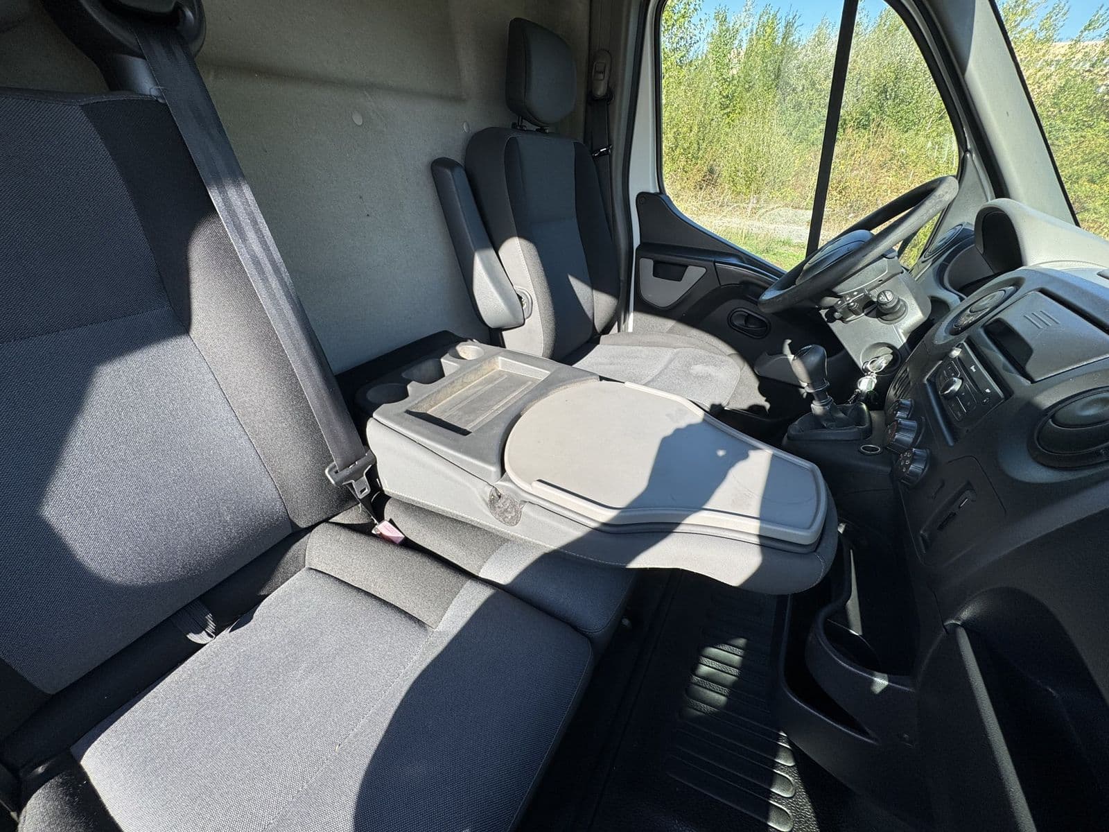 Renault Master Fourgon 2.3 dCi 125 ch L2H2 Grand Confort Blanc