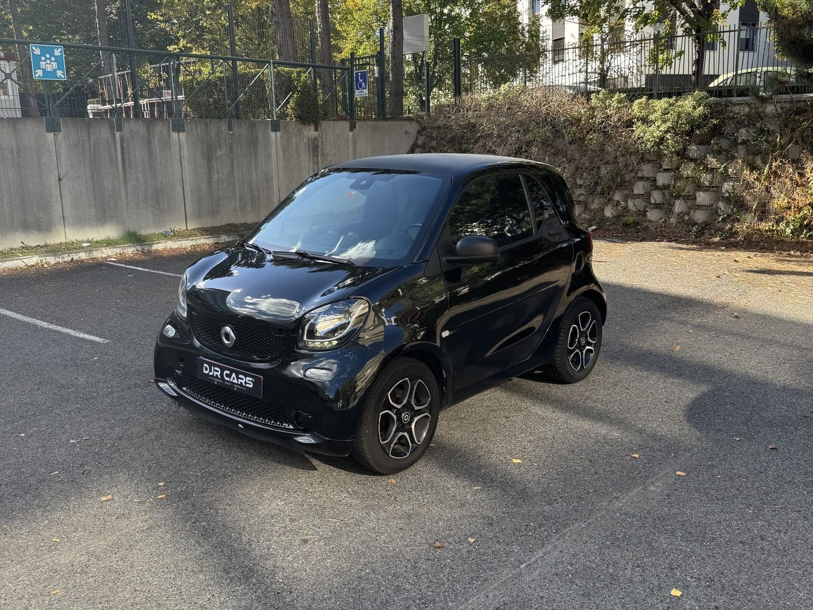Smart Fortwo Coupé 1.0 71 ch SS BA6 Pure Noir