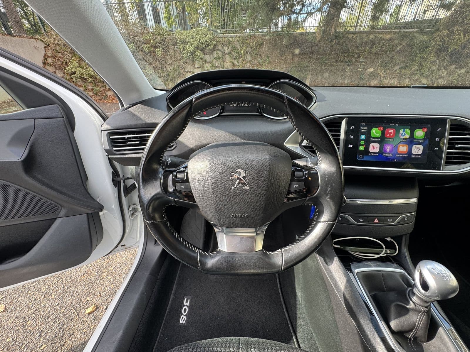 Peugeot 308 1.5 BlueHDi 100 ch SS BVM6 Style Blanc