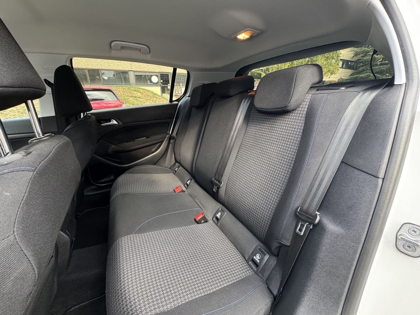 Peugeot 308 1.5 BlueHDi 100 ch SS BVM6 Style Blanc