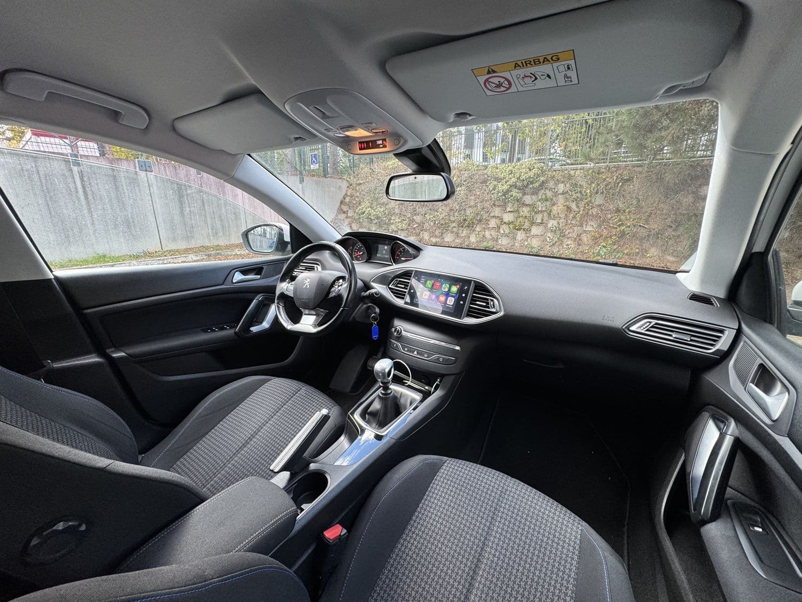 Peugeot 308 1.5 BlueHDi 100 ch SS BVM6 Style Blanc
