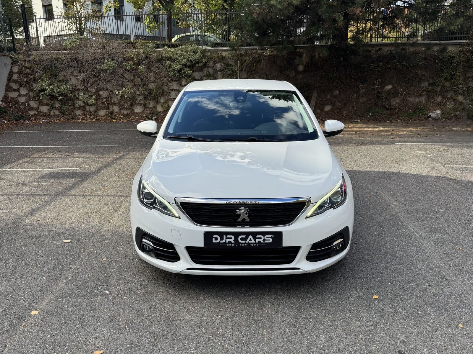 Peugeot 308 1.5 BlueHDi 100 ch SS BVM6 Style Blanc