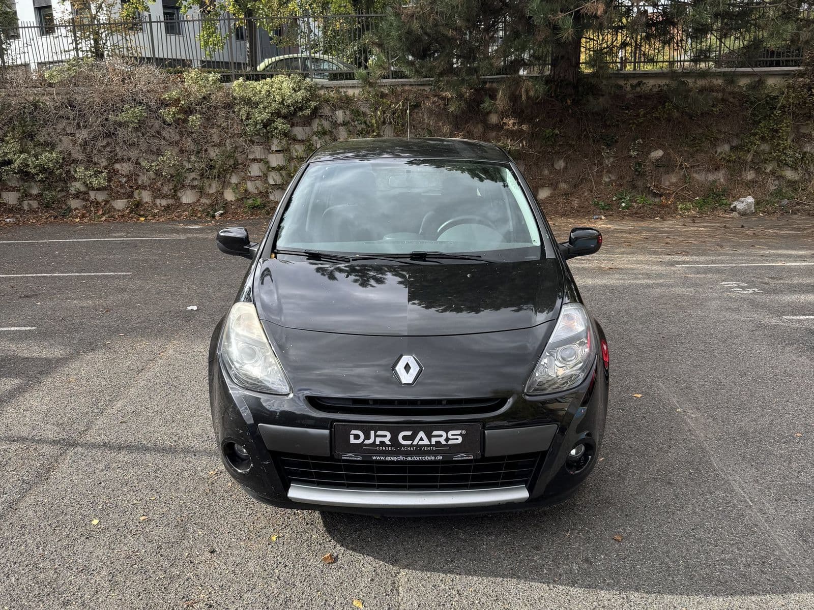 Renault Clio III 1.6 16V 110 ch Exception TomTom Noir