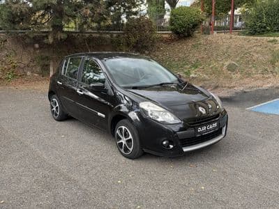 Renault Clio III 1.6 16V 110 ch Exception TomTom Noir